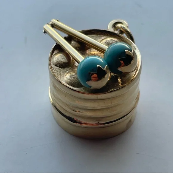 14K Yellow Gold Drum Charm Pendant 6.30 grams Vintage - Picture 4 of 16